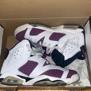 Jordan Grape 6’s